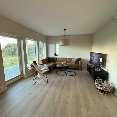 72 M2, 2 Bedrooms,kitchen Bathroom,wi-fi&tv